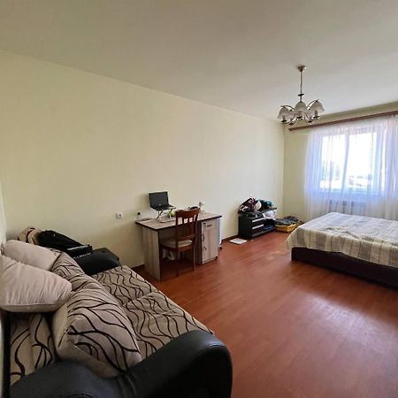 Appartamento Good House Erevan Esterno foto